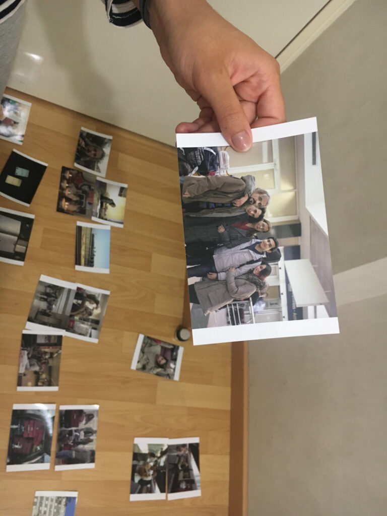 Tri des photographie pour l'exposition Ahllanwasahllan / بياڤنو