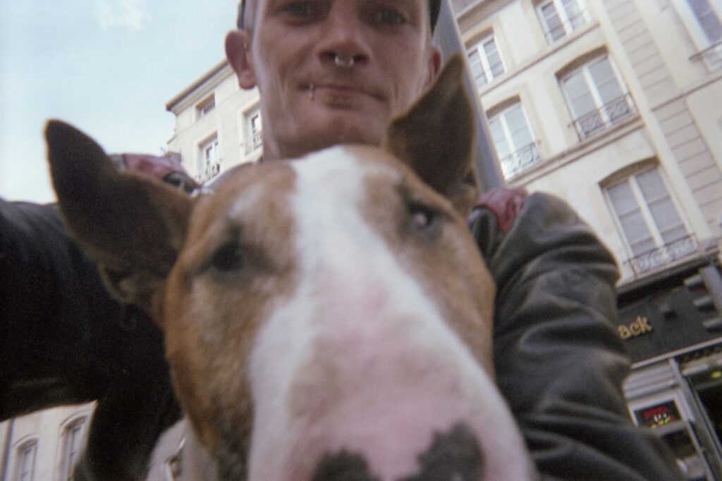 Selfie de Fils et de son chien