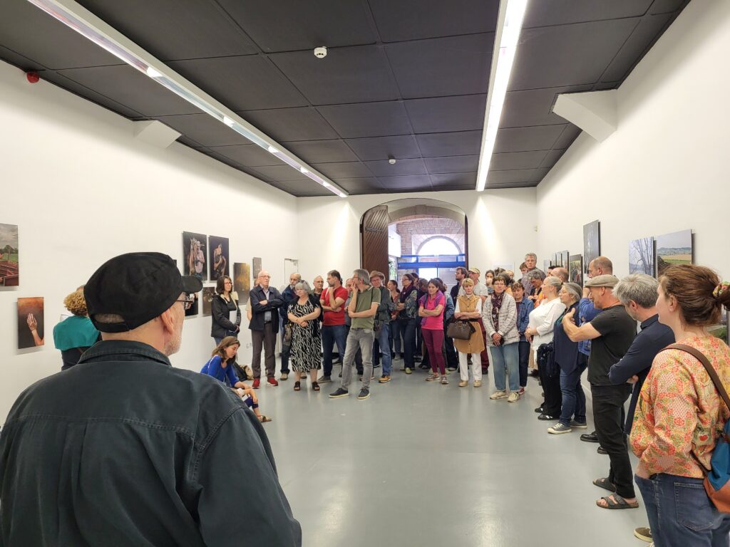 Vue de l'exposition "Auprès de mon arbre, CRI des lumières,2026. Photographie : Boris Didym